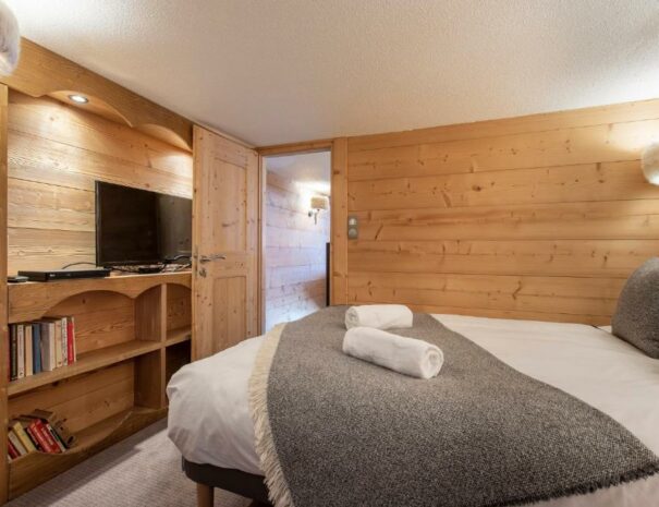 reservation-valthorens-chambre1-TV-338