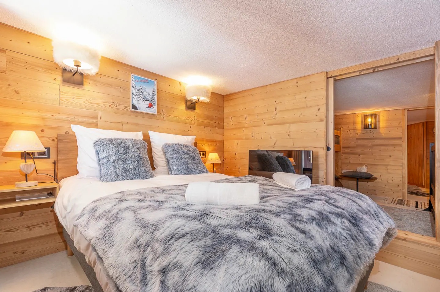 location-Valthorens-chambre-double-avec-vue-sur-montagne-4-570