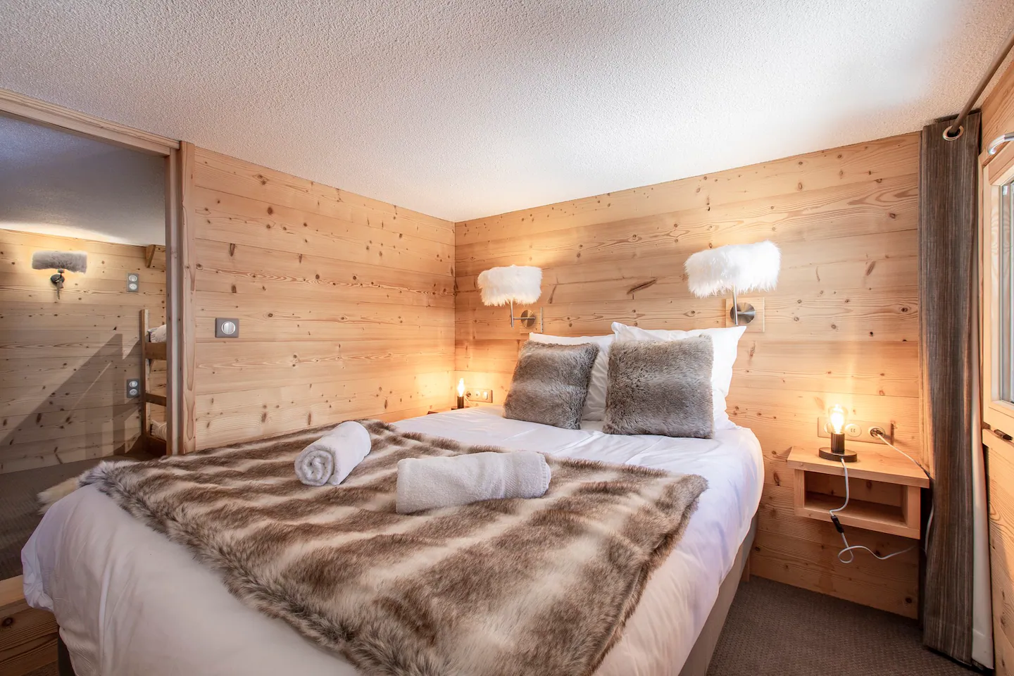 location-Valthorens-chambre-double-avec-vue-sur-piste-3-328