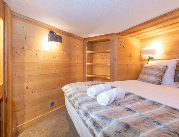 location-Valthorens-chambre-double-sans-vue-2-217