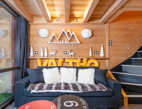 location-Valthorens-decoration-du-salon-003