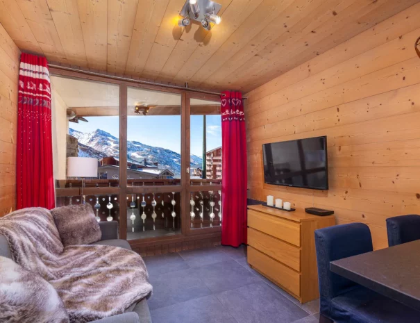 location-Valthorens-salon-3-108